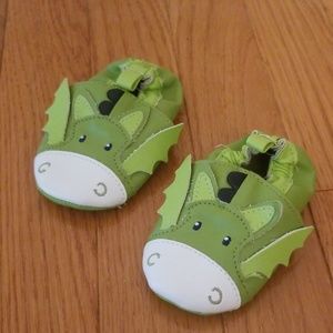 Dragon infant shoes